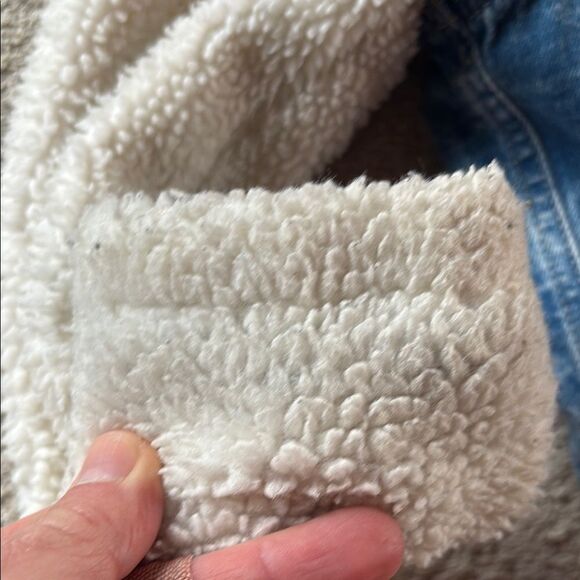 GAP Blue and White Jean Jacket with Cozy Fleece Sleeves - Picture 7 of 16